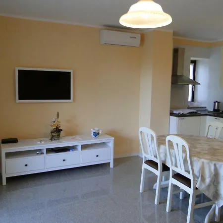 Apartments Villa Maran Umag Exterior photo